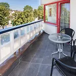 Tauras Center 3*