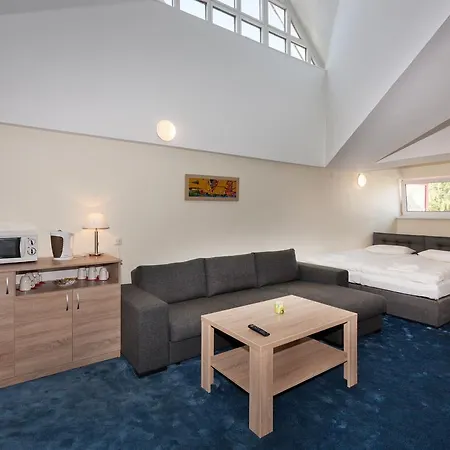 Tauras Center Hotel 3*